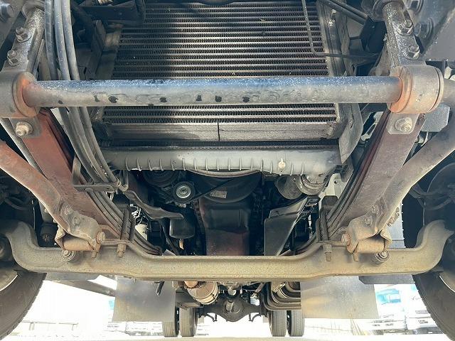 ヒノレンジャー 　Ｈ２４年式　日野　　アルミウイング　ハイルーフ　６３００　フルワイド　フルキャブ　ベッド付き　トランテックス　２６０馬力　６速　ＭＴ　マニュアル　４ｔ　８ｔ　中型　バン　箱車（57枚目）