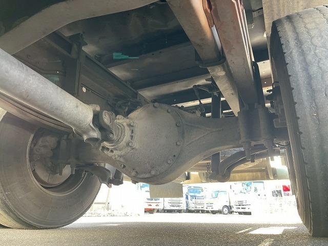 ヒノレンジャー 　Ｈ２４年式　日野　　アルミウイング　ハイルーフ　６３００　フルワイド　フルキャブ　ベッド付き　トランテックス　２６０馬力　６速　ＭＴ　マニュアル　４ｔ　８ｔ　中型　バン　箱車（60枚目）