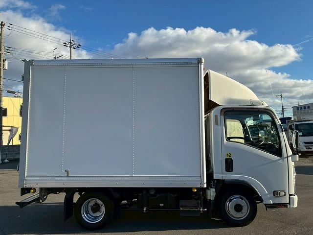 エルフトラック 　保証対象車両　車検整備付　令和８年５月迄　Ｒ１年式　いすゞ　エルフ　アルミバン　ワンオーナー　ハイキャブ　標準幅　ショート　１０尺ボディ　１５０馬力　スムーサーＥｘ　ＡＴ　５トン限定・準中型免許（13枚目）