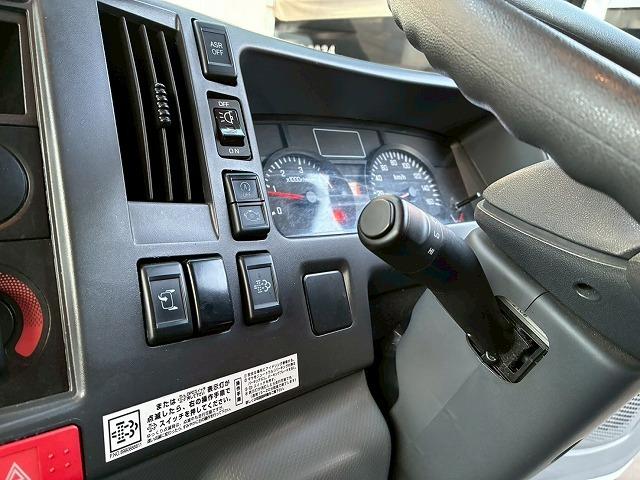 エルフトラック 　保証対象車両　車検整備付　令和８年５月迄　Ｒ１年式　いすゞ　エルフ　アルミバン　ワンオーナー　ハイキャブ　標準幅　ショート　１０尺ボディ　１５０馬力　スムーサーＥｘ　ＡＴ　５トン限定・準中型免許（32枚目）