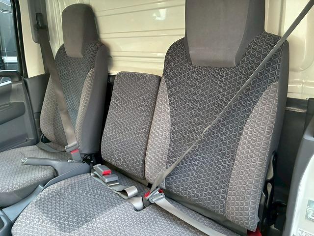 エルフトラック 　保証対象車両　車検整備付　令和８年５月迄　Ｒ１年式　いすゞ　エルフ　アルミバン　ワンオーナー　ハイキャブ　標準幅　ショート　１０尺ボディ　１５０馬力　スムーサーＥｘ　ＡＴ　５トン限定・準中型免許（35枚目）