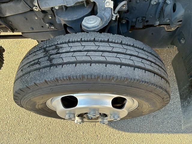 エルフトラック 　保証対象車両　車検整備付　令和８年５月迄　Ｒ１年式　いすゞ　エルフ　アルミバン　ワンオーナー　ハイキャブ　標準幅　ショート　１０尺ボディ　１５０馬力　スムーサーＥｘ　ＡＴ　５トン限定・準中型免許（44枚目）