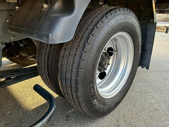 エルフトラック 　保証対象車両　車検整備付　令和８年５月迄　Ｒ１年式　いすゞ　エルフ　アルミバン　ワンオーナー　ハイキャブ　標準幅　ショート　１０尺ボディ　１５０馬力　スムーサーＥｘ　ＡＴ　５トン限定・準中型免許（46枚目）