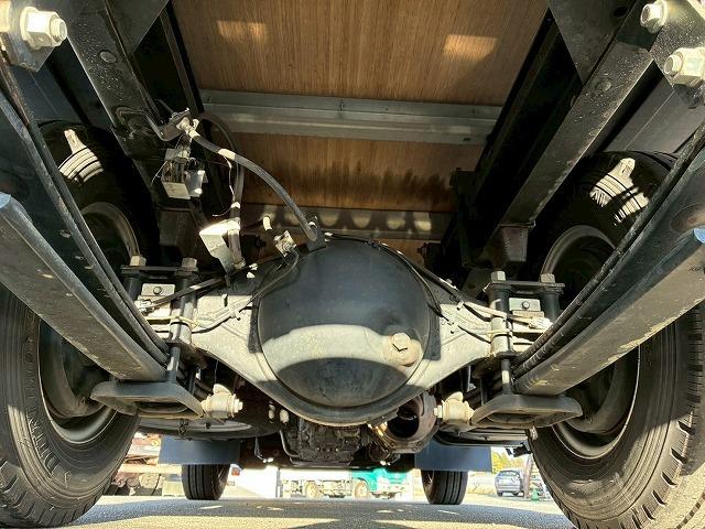 エルフトラック 　保証対象車両　車検整備付　令和８年５月迄　Ｒ１年式　いすゞ　エルフ　アルミバン　ワンオーナー　ハイキャブ　標準幅　ショート　１０尺ボディ　１５０馬力　スムーサーＥｘ　ＡＴ　５トン限定・準中型免許（53枚目）