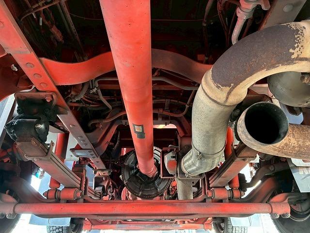 ギガ 車検整備付 令和8年9月迄 H24 いすゞ アルミブロック 8×4 4軸低床2デフ リーフサスペンション 板バネ 5方開アオリ 380馬力 7速 MT マニュアル 10t 25t 大型 平ボディ(68枚目)