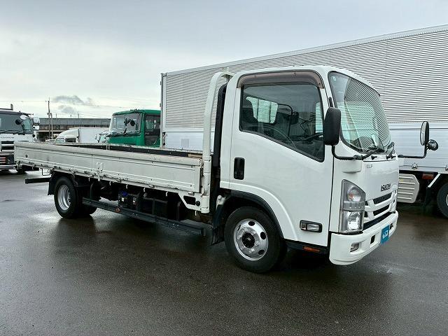 エルフトラック 　車検整備付　令和８年６月迄　Ｒ１年式　令和元年式　いすゞ　平ボディ　ワイド　超ロング　５Ｍボディ　３トン積載　１５０馬力　６速　ＭＴ　マニュアル　３ｔ　６ｔ　小型　キャブオーバー（12枚目）