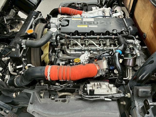 エルフトラック 　車検整備付　令和８年６月迄　Ｒ１年式　令和元年式　いすゞ　平ボディ　ワイド　超ロング　５Ｍボディ　３トン積載　１５０馬力　６速　ＭＴ　マニュアル　３ｔ　６ｔ　小型　キャブオーバー（41枚目）