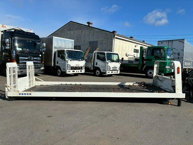 トヨエース 　車検整備付　令和８年９月迄　Ｈ１７年式　トヨタ　ＴＯＹＯＴＡ　セーフティローダー　ワイド　超超ロング　極東開発工業　フラトップ　ラジコン　ウインチ　６速　ＭＴ　マニュアル　３ｔ　７．５ｔ　小型（21枚目）