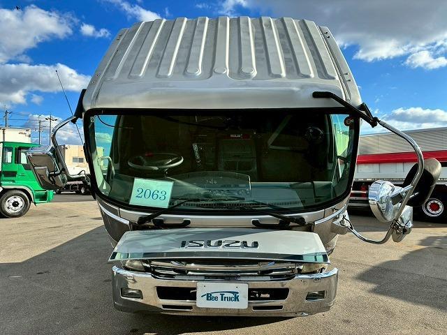 フォワード 　車検整備付　令和８年９月迄　Ｈ２２　いすゞ　増トン　４段セルフクレーン　フルキャブ　ベッド付き　タダノ　ＴＡＤＡＮＯ　ロングジャッキ　ハイジャッキ　ウインチ　ラジコン　フックイン　２６０馬力（12枚目）