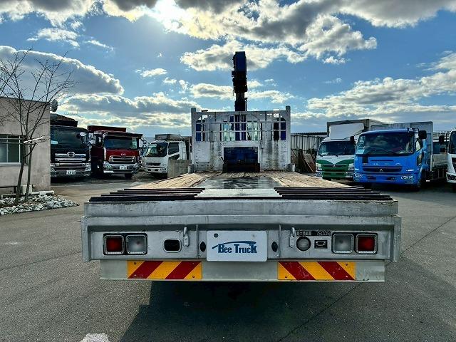 フォワード 　車検整備付　令和８年９月迄　Ｈ２２　いすゞ　増トン　４段セルフクレーン　フルキャブ　ベッド付き　タダノ　ＴＡＤＡＮＯ　ロングジャッキ　ハイジャッキ　ウインチ　ラジコン　フックイン　２６０馬力（15枚目）