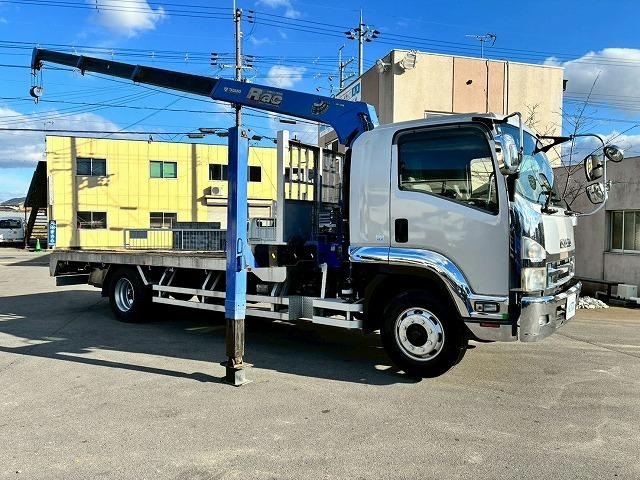 フォワード 　車検整備付　令和８年９月迄　Ｈ２２　いすゞ　増トン　４段セルフクレーン　フルキャブ　ベッド付き　タダノ　ＴＡＤＡＮＯ　ロングジャッキ　ハイジャッキ　ウインチ　ラジコン　フックイン　２６０馬力（20枚目）