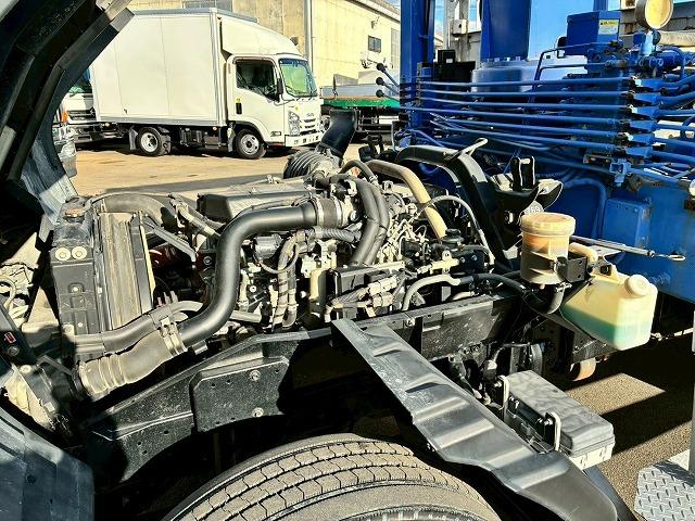 フォワード 　車検整備付　令和８年９月迄　Ｈ２２　いすゞ　増トン　４段セルフクレーン　フルキャブ　ベッド付き　タダノ　ＴＡＤＡＮＯ　ロングジャッキ　ハイジャッキ　ウインチ　ラジコン　フックイン　２６０馬力（63枚目）