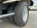 良質な車両を格安にてご提供!BeeTrcukは、自社で直接買取らせていただいた車両を中間業者を通す事なく直接販売する事が出来る為、良質なトラック、重機を可能な限りお安く販売させていただいております。