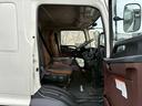 　Ｈ３０年式　日野　アルミブロック　フルキャブ　ベッド付き　６２００　フルワイド　トランテックス　３．６トン積載　６速　ＭＴ　マニュアル　４ｔ　８ｔ　中型　平ボディ（24枚目）