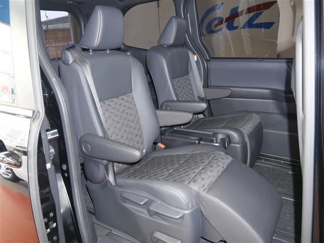 ヴォクシー ハイブリッドS-Z フルセグ DVD再生 ミュージックプレイヤー接続可 後席モニター 衝突被害軽減システム ETC 両側電動スライド LEDヘッドランプ 乗車定員7人 3列シート ワンオーナー フルエアロ(8枚目)