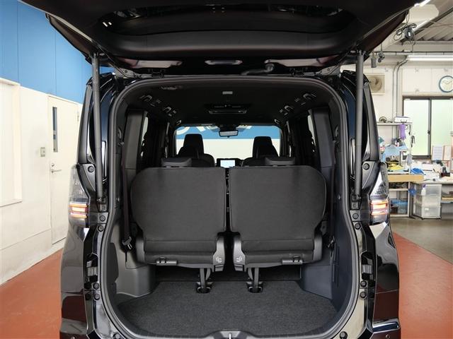 ヴォクシー ハイブリッドS-Z フルセグ DVD再生 ミュージックプレイヤー接続可 後席モニター 衝突被害軽減システム ETC 両側電動スライド LEDヘッドランプ 乗車定員7人 3列シート ワンオーナー フルエアロ(10枚目)