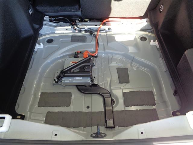 プリウス Z サンルーフ フルセグ メモリーナビ ミュージックプレイヤー接続可 衝突被害軽減システム ETC ドラレコ LEDヘッドランプ ワンオーナー フルエアロ(34枚目)