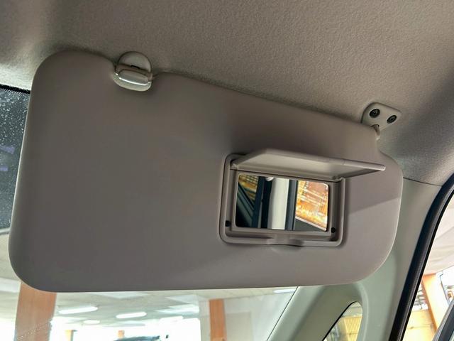 セレナ ハイウェイスター　Ｓ－ハイブリッド　（禁煙車）（両側パワースライドドア）（社外ＳＤナビ）（クルーズコントロール）（ＥＴＣ）（ウォークスルー）（オートライト）（フルセグＴＶ）（スマートキー）（Ｂｌｕｅｔｏｏｔｈ）（純正１６インチＡＷ）（32枚目）