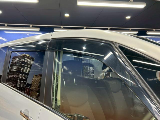 セレナ ハイウェイスター　Ｓ－ハイブリッド　（禁煙車）（両側パワースライドドア）（社外ＳＤナビ）（クルーズコントロール）（ＥＴＣ）（ウォークスルー）（オートライト）（フルセグＴＶ）（スマートキー）（Ｂｌｕｅｔｏｏｔｈ）（純正１６インチＡＷ）（39枚目）