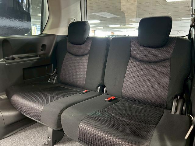 セレナ ハイウェイスター　Ｓ－ハイブリッド　（禁煙車）（両側パワースライドドア）（社外ＳＤナビ）（クルーズコントロール）（ＥＴＣ）（ウォークスルー）（オートライト）（フルセグＴＶ）（スマートキー）（Ｂｌｕｅｔｏｏｔｈ）（純正１６インチＡＷ）（51枚目）
