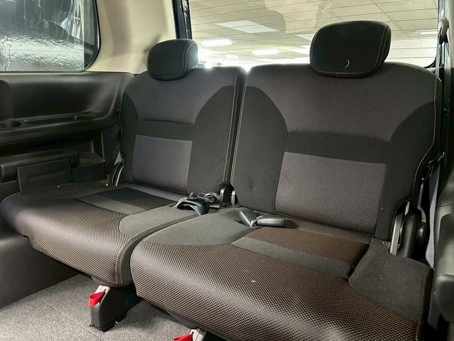 セレナ ハイウェイスター　Ｖセレクション　（禁煙車）（後期型）（４ＷＤ）（両側パワースライドドア）（ストラーダナビ）（ＥＴＣ）（ＨＩＤヘッドライト）（ウォークスルー）（Ｗエアコン）（ウィンカーミラー）（フォグライト）（純正１６インチＡＷ）（9枚目）