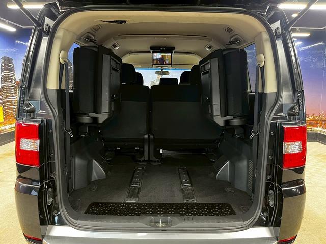 デリカD:5 G パワーパッケージ (禁煙車)(ワンオーナー)(両側パワースライド)(ケンウッドナビ)(アルパインフリップダウンモニター)(バックカメラ)(クルーズコントロール)(ビルトインETC)(HIDヘッド)(純正16インチAW)(17枚目)
