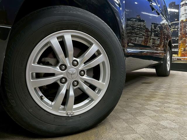 デリカD:5 G パワーパッケージ (禁煙車)(ワンオーナー)(両側パワースライド)(ケンウッドナビ)(アルパインフリップダウンモニター)(バックカメラ)(クルーズコントロール)(ビルトインETC)(HIDヘッド)(純正16インチAW)(44枚目)