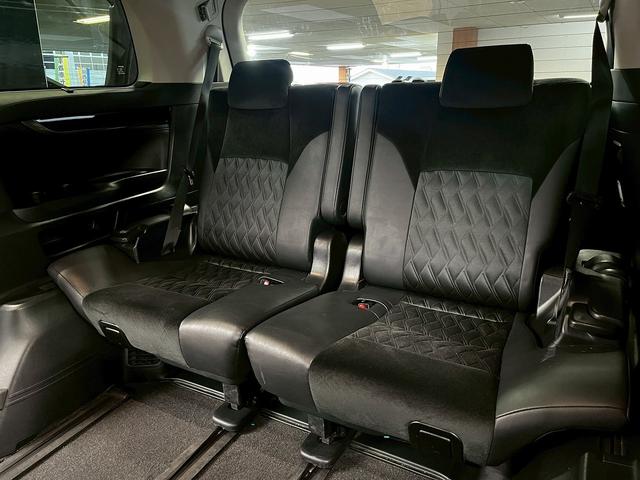 アルファードハイブリッド ＳＲ　（禁煙車）（４ＷＤ）（黒ハーフレザーシート）（両側パワースライド）（純正ナビ）（後席モニター）（クルーズコントロール）（ビルトインＥＴＣ）（パワーシート）（シートメモリー）（純正１７インチＡＷ）（43枚目）