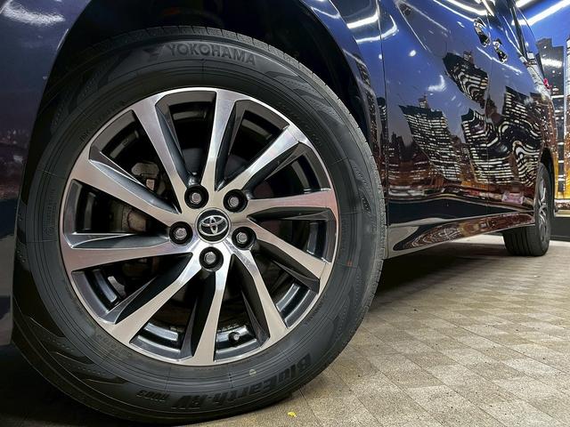 アルファードハイブリッド ＳＲ　（禁煙車）（４ＷＤ）（黒ハーフレザーシート）（両側パワースライド）（純正ナビ）（後席モニター）（クルーズコントロール）（ビルトインＥＴＣ）（パワーシート）（シートメモリー）（純正１７インチＡＷ）（51枚目）