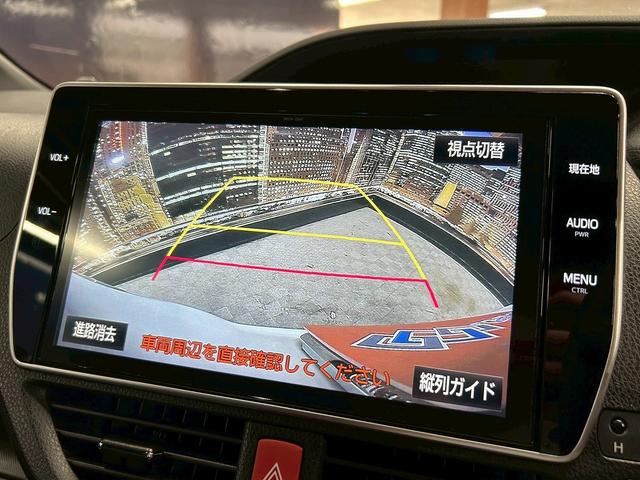 ノア Ｓｉ　ダブルバイビー　（禁煙車）（後期型）（８人乗り）（黒半革シート）（両側パワスラ）（純正ＳＤナビ）（バックカメラ）（クルコン）（プリクラッシュセーフティ）（クリアランスソナー）（ビルトインＥＴＣ）（純正１８インチＡＷ）（7枚目）