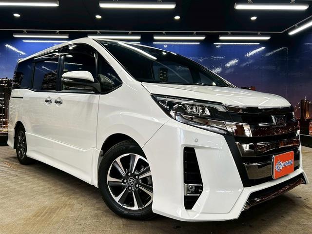 ノア Ｓｉ　ダブルバイビー　（禁煙車）（後期型）（８人乗り）（黒半革シート）（両側パワスラ）（純正ＳＤナビ）（バックカメラ）（クルコン）（プリクラッシュセーフティ）（クリアランスソナー）（ビルトインＥＴＣ）（純正１８インチＡＷ）（24枚目）