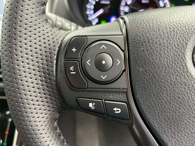 エスクァイア Ｇｉ　プレミアムパッケージ　トヨタセーフティセンス（禁煙車）（後期型）（黒半革シート）（純正フリップダウン）（両側パワースライド）（純正ＳＤナビ）（コーナーセンサー）（シートヒーター）（ビルトインＥＴＣ）（純正１５インチＡＷ）（62枚目）
