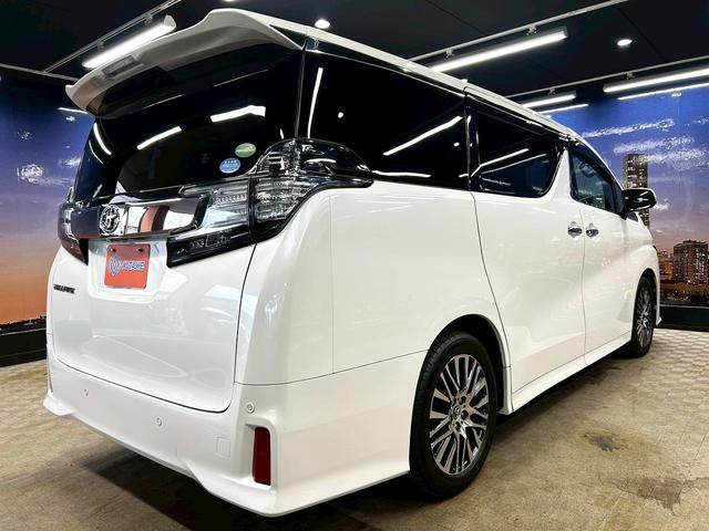 ヴェルファイア ２．５Ｚ　Ｇエディション　（禁煙車）（後期型）（フリップダウン）（両側パワスラ）（黒半革シート）（アルパインナビ）（バックカメラ）（レーダークルーズ）（シートメモリ）（シートヒーター）（コーナーセンサー）（純正１８ＡＷ）（27枚目）