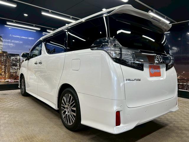 ヴェルファイア ２．５Ｚ　Ｇエディション　（禁煙車）（後期型）（フリップダウン）（両側パワスラ）（黒半革シート）（アルパインナビ）（バックカメラ）（レーダークルーズ）（シートメモリ）（シートヒーター）（コーナーセンサー）（純正１８ＡＷ）（30枚目）