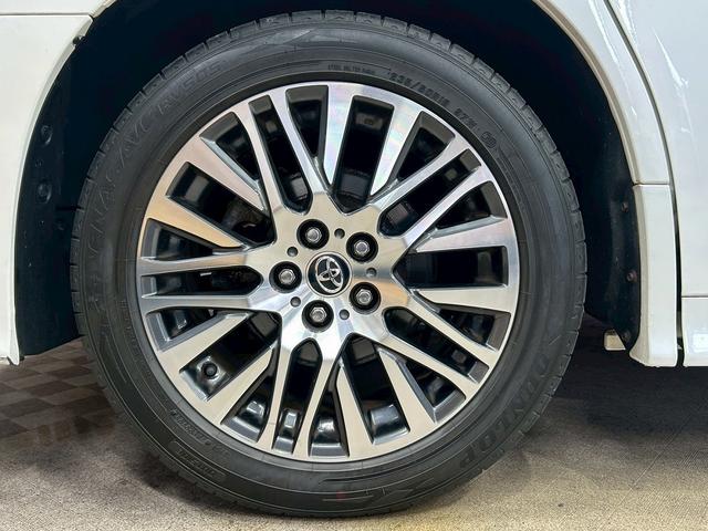 ヴェルファイア ２．５Ｚ　Ｇエディション　（禁煙車）（後期型）（フリップダウン）（両側パワスラ）（黒半革シート）（アルパインナビ）（バックカメラ）（レーダークルーズ）（シートメモリ）（シートヒーター）（コーナーセンサー）（純正１８ＡＷ）（62枚目）