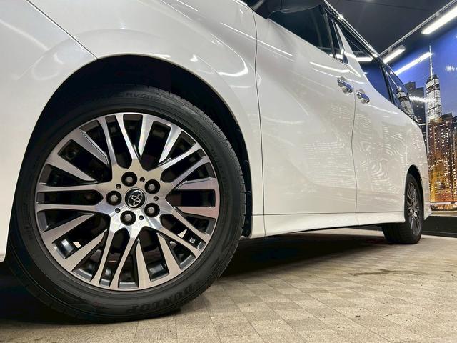 ヴェルファイア ２．５Ｚ　Ｇエディション　（禁煙車）（後期型）（フリップダウン）（両側パワスラ）（黒半革シート）（アルパインナビ）（バックカメラ）（レーダークルーズ）（シートメモリ）（シートヒーター）（コーナーセンサー）（純正１８ＡＷ）（65枚目）