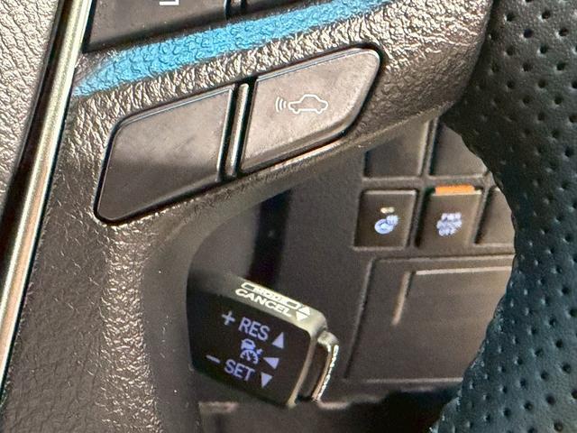 アルファード ２．５Ｓ　Ｃパッケージ　（禁煙車）（サンルーフ）（ハーフレザー）（フリップダウンモニター）（両側パワスラ）（純正ＳＤナビ）（バックカメラ）（レーダークルーズ）（パワーシート）（シートメモリー）（ＥＴＣ）（純正１８インチＡＷ）（10枚目）