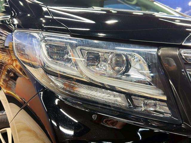 アルファード ２．５Ｓ　Ｃパッケージ　（禁煙車）（サンルーフ）（ハーフレザー）（フリップダウンモニター）（両側パワスラ）（純正ＳＤナビ）（バックカメラ）（レーダークルーズ）（パワーシート）（シートメモリー）（ＥＴＣ）（純正１８インチＡＷ）（14枚目）