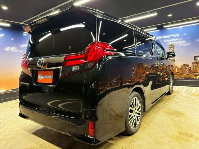 アルファード ２．５Ｓ　Ｃパッケージ　（禁煙車）（サンルーフ）（ハーフレザー）（フリップダウンモニター）（両側パワスラ）（純正ＳＤナビ）（バックカメラ）（レーダークルーズ）（パワーシート）（シートメモリー）（ＥＴＣ）（純正１８インチＡＷ）（23枚目）