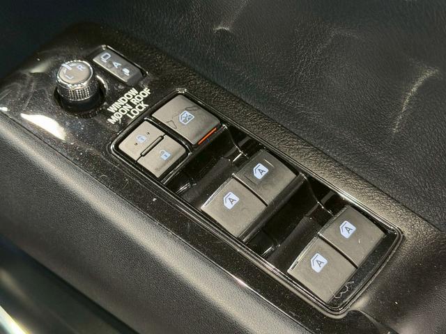 アルファード ２．５Ｓ　Ｃパッケージ　（禁煙車）（サンルーフ）（ハーフレザー）（フリップダウンモニター）（両側パワスラ）（純正ＳＤナビ）（バックカメラ）（レーダークルーズ）（パワーシート）（シートメモリー）（ＥＴＣ）（純正１８インチＡＷ）（48枚目）