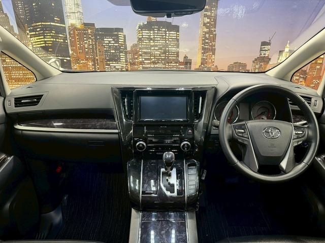 ヴェルファイア ２．５Ｚ　Ａエディション　トヨタセーフティ（禁煙車）（後期型）（モデリスタフルエアロ）（サンルーフ）（両側電動スライドドア）（デジタルインナーミラー）（純正ナビ（レーダークルーズ）（オットマン）（ＥＴＣ）（社外１９インチＡＷ）（4枚目）