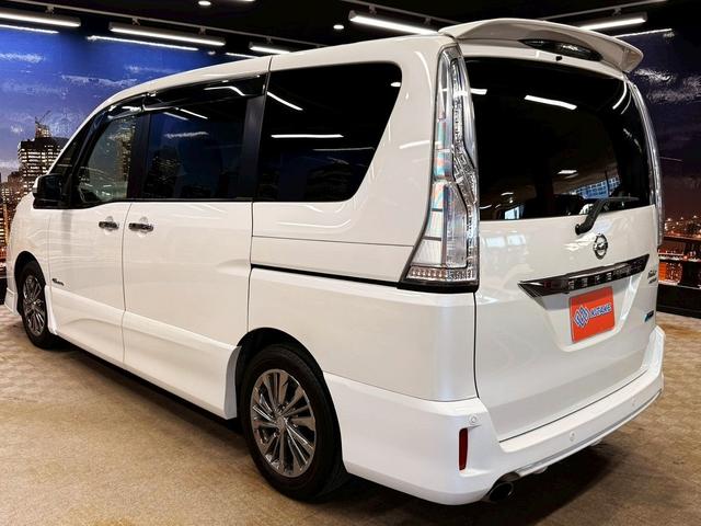 セレナ ライダーブラックラインＳ－ＨＶアドバンスドセーフティ　（禁煙車）（ライダー専用スポイラー）（両側パワースライド）（純正ＳＤナビ）（アラウンドビュー）（クルコン）（ビルトインＥＴＣ）（ＬＥＤヘッド）（スマートキー＆プッシュスタート）（純正１６インチＡＷ）（25枚目）