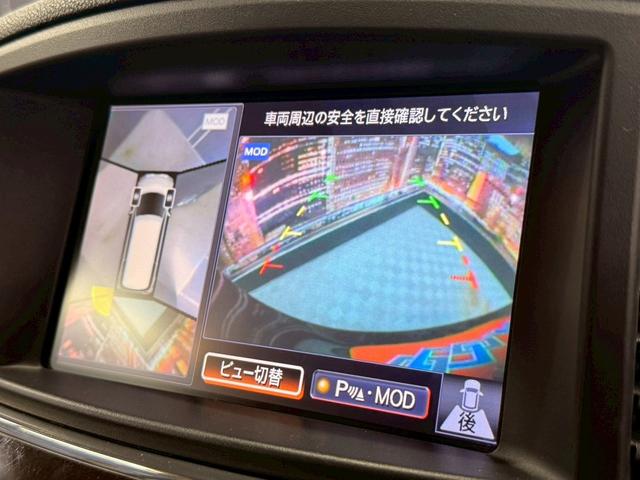 エルグランド ３５０ハイウェイスタープレミアム　（禁煙車）（黒本革シート）（両側パワースライド）（フリップダウンモニター）（アラウンドビューモニター）（純正ＨＤＤナビ）（ビルトインＥＴＣ）（パワーシート）（シートヒーター）（純正１８インチＡＷ）（7枚目）