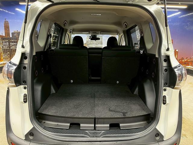 シエンタ ハイブリッド　ファンベースＧ　トヨタセーフティセンス（禁煙車）（ワンオーナー）（両側パワスラ）（Ｐａｎａｓｏｎｉｃナビ）（クルーズコントロール）（クリアランスソナー）（ＥＴＣ）（オートマチックハイビーム）（純正１５インチＳＷ）（16枚目）
