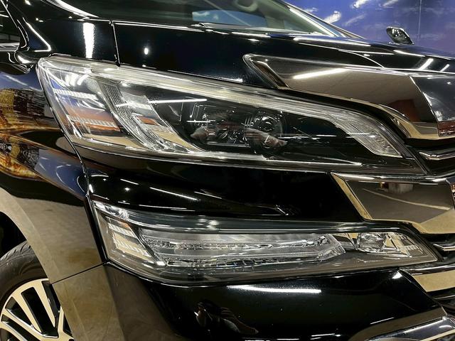 ヴェルファイア ２．５Ｚ　Ｇエディション　（禁煙車）（新品ステアリング）（両側パワスラ）（フリップダウンモニター）（アルパインナビ）（クルーズコントロール）（ビルトインＥＴＣ）（パワーシート）（パワーバックドア）（純正１８インチＡＷ）（15枚目）
