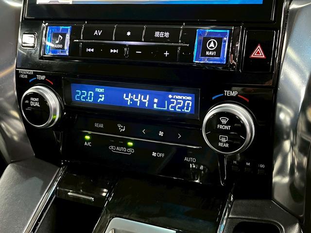 ヴェルファイア ２．５Ｚ　Ｇエディション　（禁煙車）（新品ステアリング）（両側パワスラ）（フリップダウンモニター）（アルパインナビ）（クルーズコントロール）（ビルトインＥＴＣ）（パワーシート）（パワーバックドア）（純正１８インチＡＷ）（42枚目）