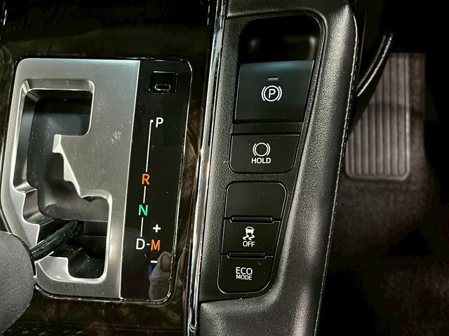ヴェルファイア ２．５Ｚ　Ｇエディション　（禁煙車）（新品ステアリング）（両側パワスラ）（フリップダウンモニター）（アルパインナビ）（クルーズコントロール）（ビルトインＥＴＣ）（パワーシート）（パワーバックドア）（純正１８インチＡＷ）（43枚目）