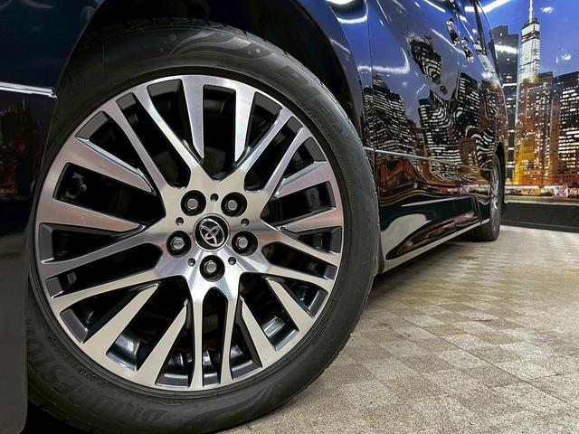 ヴェルファイア ２．５Ｚ　Ｇエディション　（禁煙車）（新品ステアリング）（両側パワスラ）（フリップダウンモニター）（アルパインナビ）（クルーズコントロール）（ビルトインＥＴＣ）（パワーシート）（パワーバックドア）（純正１８インチＡＷ）（53枚目）