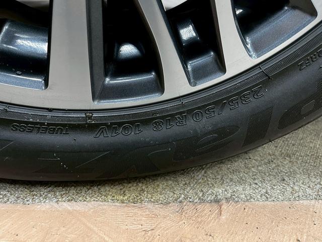 ヴェルファイア ２．５Ｚ　Ｇエディション　（禁煙車）（新品ステアリング）（両側パワスラ）（フリップダウンモニター）（アルパインナビ）（クルーズコントロール）（ビルトインＥＴＣ）（パワーシート）（パワーバックドア）（純正１８インチＡＷ）（59枚目）