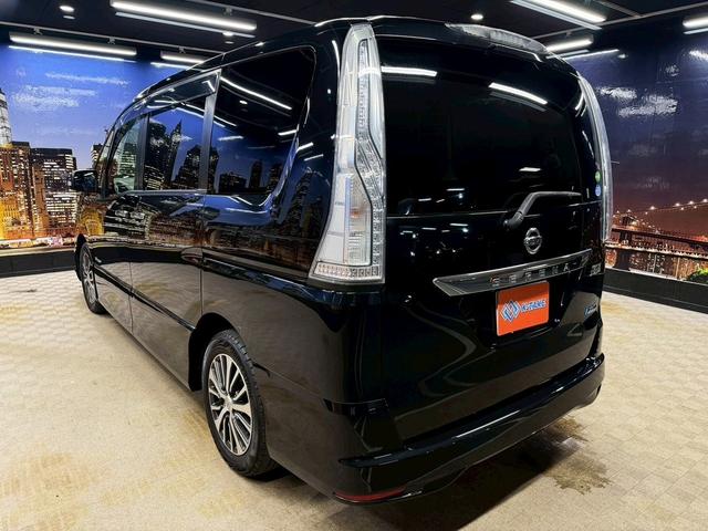 セレナ ハイウェイスター Vセレクション+セーフティ SHV (禁煙車)(後期型)(両側パワースライド)(純正SDナビ)(バックカメラ)(クルーズコントロール)(ビルトインETC)(Bluetooth対応)(スマートキー&プッシュスタート)(純正16インチAW)(24枚目)